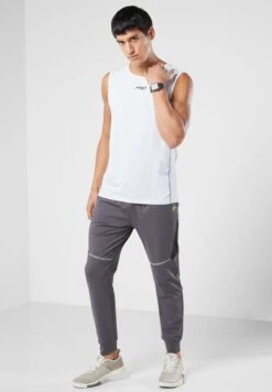 Running Vest -Active Fashion Store 4 zoom desktop 554