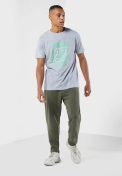 Lifestyle T Shirt -Active Fashion Store 4 zoom desktop 556