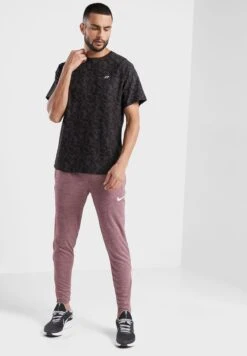 Camo Training T Shirt -Active Fashion Store 4 zoom desktop 564