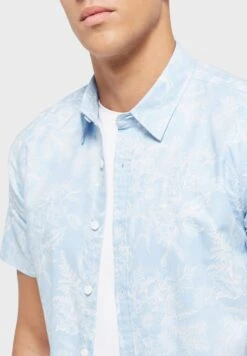 Lee Cooper Floral Print Oxford Shirt -Active Fashion Store 4 zoom desktop 638