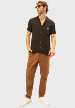 Tropical Print Regular Fit Shirt -Active Fashion Store 4 zoom desktop 668