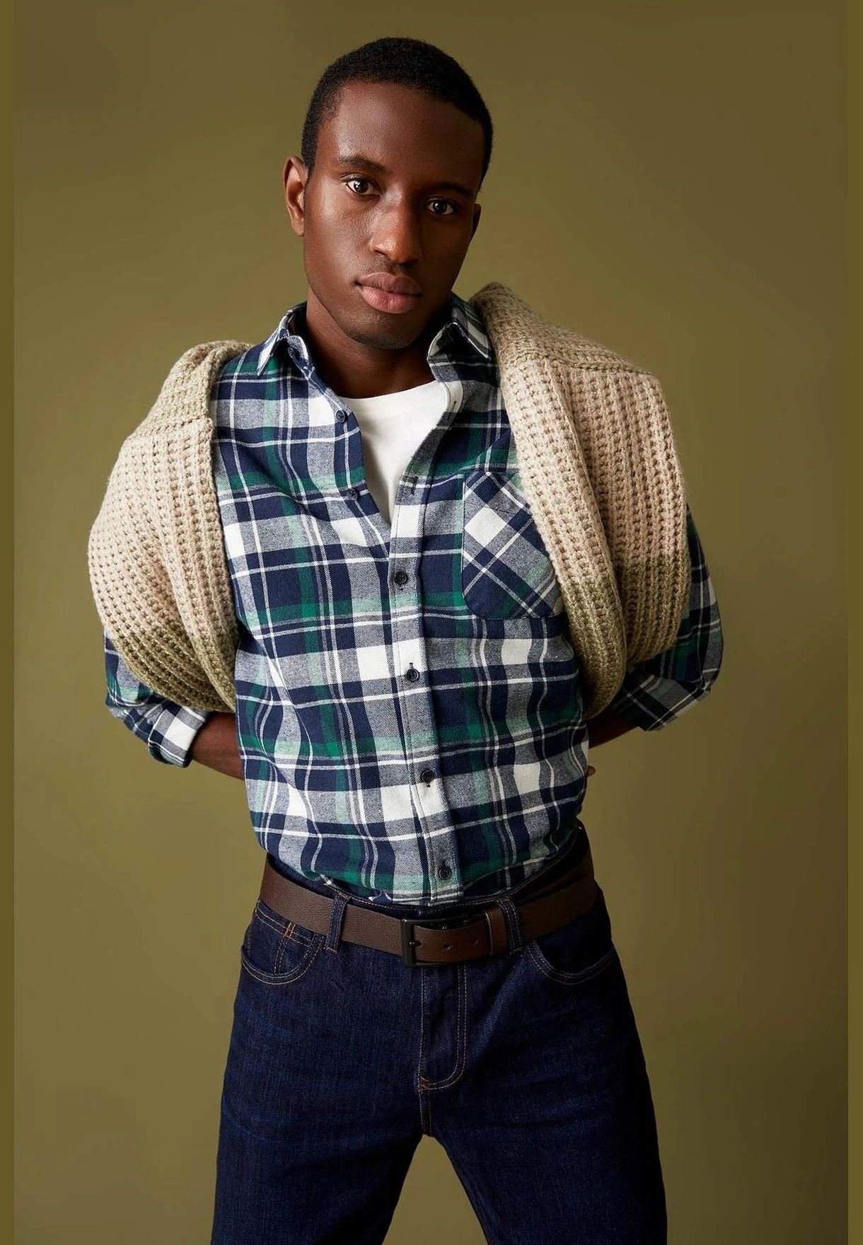 DeFacto Regular Fit Long Sleeve Check Print Knit Shirt 6 DeFacto Regular Fit Long Sleeve Check Print Knit Shirt - Image 4