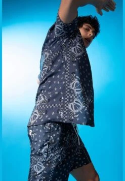 DeFacto Regular Fit Short Sleeve Printed Viscose Shirt -Active Fashion Store 4 zoom desktop 689