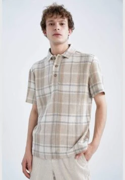 DeFacto Regular Fit Short Sleeve Check Print Shirt -Active Fashion Store 4 zoom desktop 696