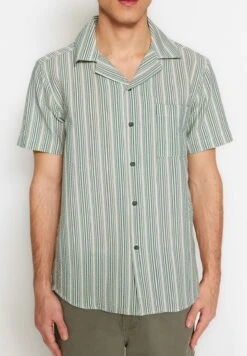 Trendyol Stripe Print Regular Fit Shirt -Active Fashion Store 4 zoom desktop 713