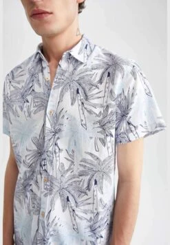 DeFacto Slim Fit Short Sleeve Shirt -Active Fashion Store 4 zoom desktop 724