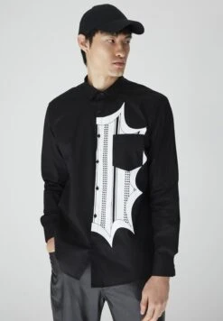 Trendyol Graphic Regular Fit Shirt -Active Fashion Store 4 zoom desktop 746