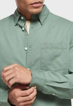 Lee Cooper Essential Twill Collar Shirt -Active Fashion Store 4 zoom desktop 762