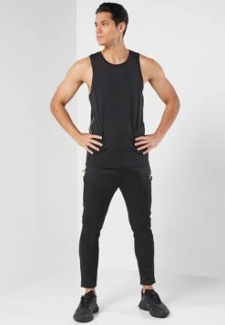 Performance Vests -Active Fashion Store 4 zoom desktop 79