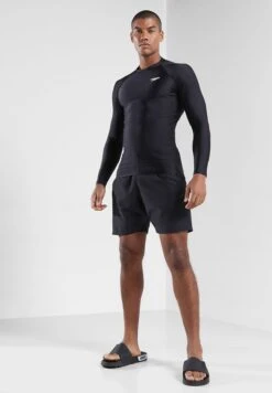 Speedo Essential Rashguard -Active Fashion Store 4 zoom desktop 828