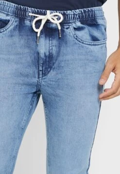 Jogger Fit Jean -Active Fashion Store 4 zoom desktop 882