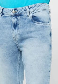 Tapered Fit Washed Jean -Active Fashion Store 4 zoom desktop 896