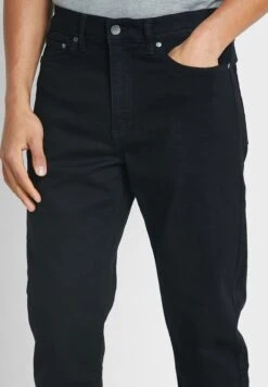 Marks & Spencer Mid Wash Tapered Fit Jeans -Active Fashion Store 4 zoom desktop 924