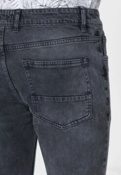 Slim Fit Washed Jean -Active Fashion Store 4 zoom desktop 933