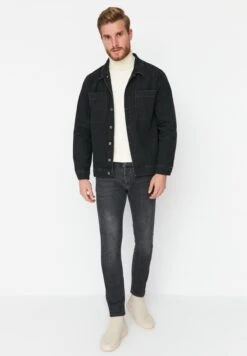 Trendyol Light Wash Skinny Fit Jeans -Active Fashion Store 4 zoom desktop 997