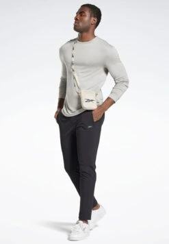 Reebok Activchill Dreamblend T-Shirt -Active Fashion Store 5 zoom desktop 140