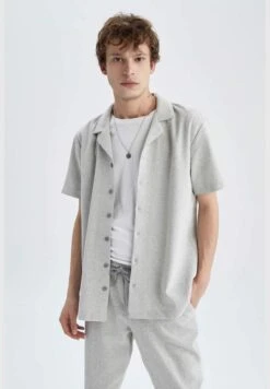 DeFacto Regular Fit Short Sleeve Poplin Shirt -Active Fashion Store 5 zoom desktop 240