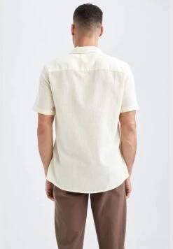 DeFacto Man Regular Fit Apache Neck Woven Top Short Sleeve Shirt 14 DeFacto Man Regular Fit Apache Neck Woven Top Short Sleeve Shirt -Active Fashion Store 5 zoom desktop 243