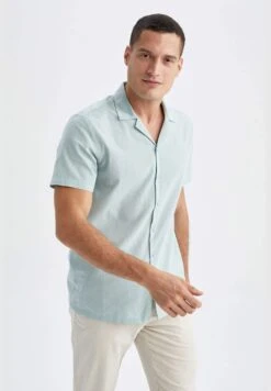 DeFacto Modern Fit Open Collar Cropped Short Sleeve Shirt -Active Fashion Store 5 zoom desktop 245