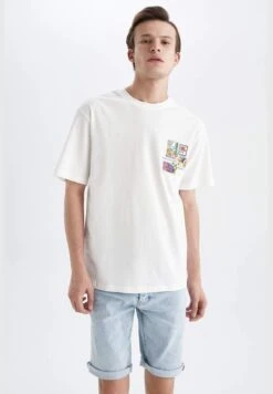 DeFacto Man Relax Fit Crew Neck Short Sleeve T-Shirt 15 DeFacto Man Relax Fit Crew Neck Short Sleeve T-Shirt -Active Fashion Store 5 zoom desktop 25