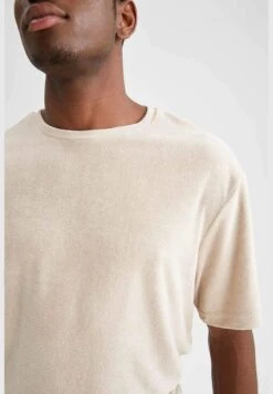 DeFacto Relax Fit Short Sleeve T-Shirt -Active Fashion Store 5 zoom desktop 26