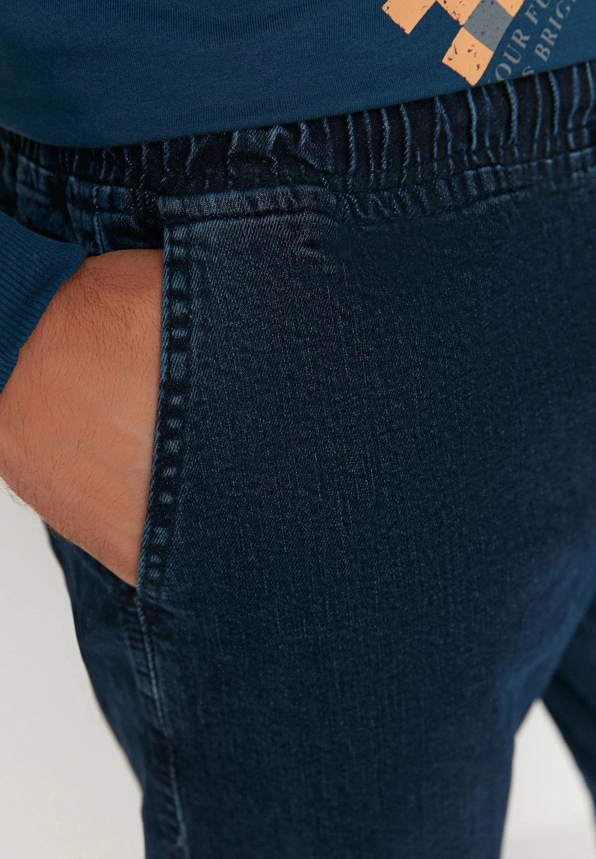 Trendyol Rinse Relaxed Jogg Jeans 7 Trendyol Rinse Relaxed Jogg Jeans - Image 5