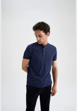 DeFacto Modern Fit T-Shirt With Collar -Active Fashion Store 5 zoom desktop 535