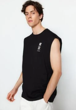 Trendyol Far East Print Oversized Crew Neck T-Shirt -Active Fashion Store 5 zoom desktop 57