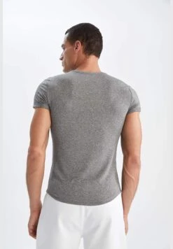 DeFacto Man Muscle Fit T-Shirt -Active Fashion Store 5 zoom desktop 69