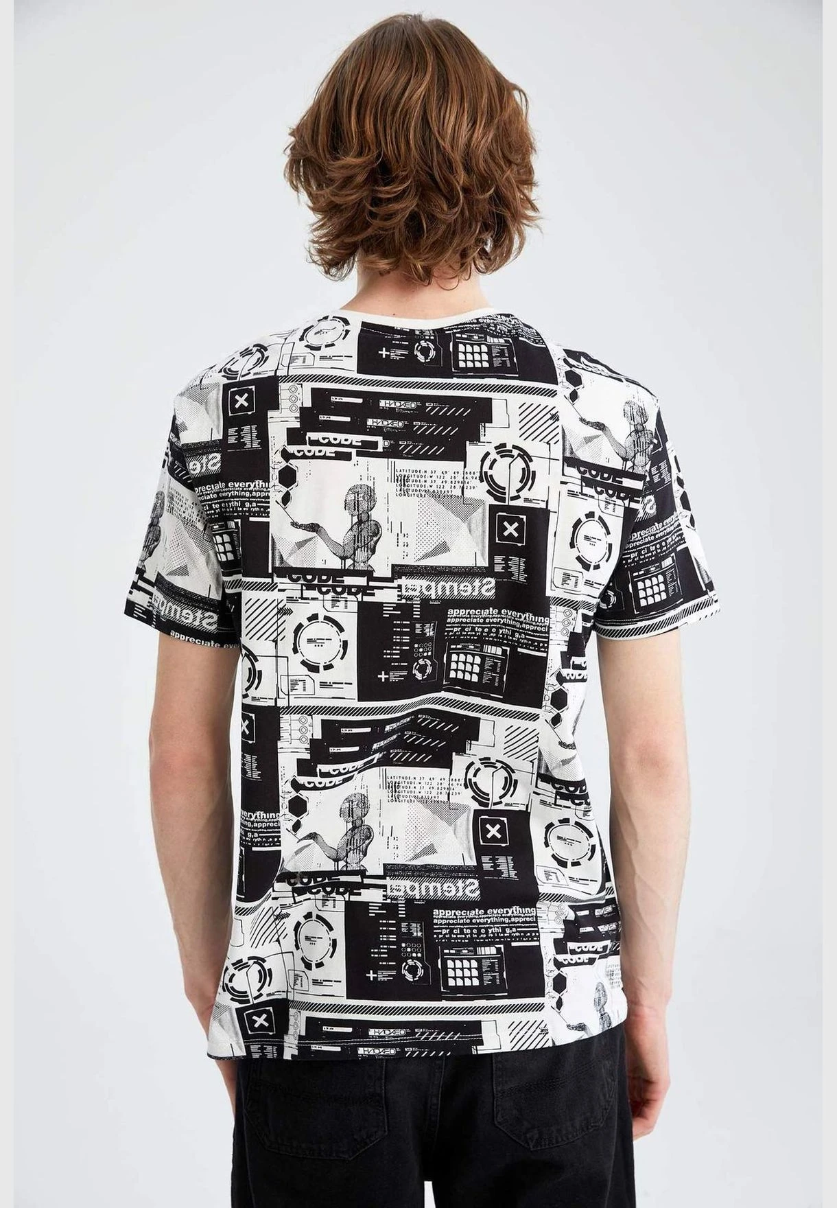 DeFacto Regular Fit Short Sleeve Printed T-Shirt 7 DeFacto Regular Fit Short Sleeve Printed T-Shirt - Image 5
