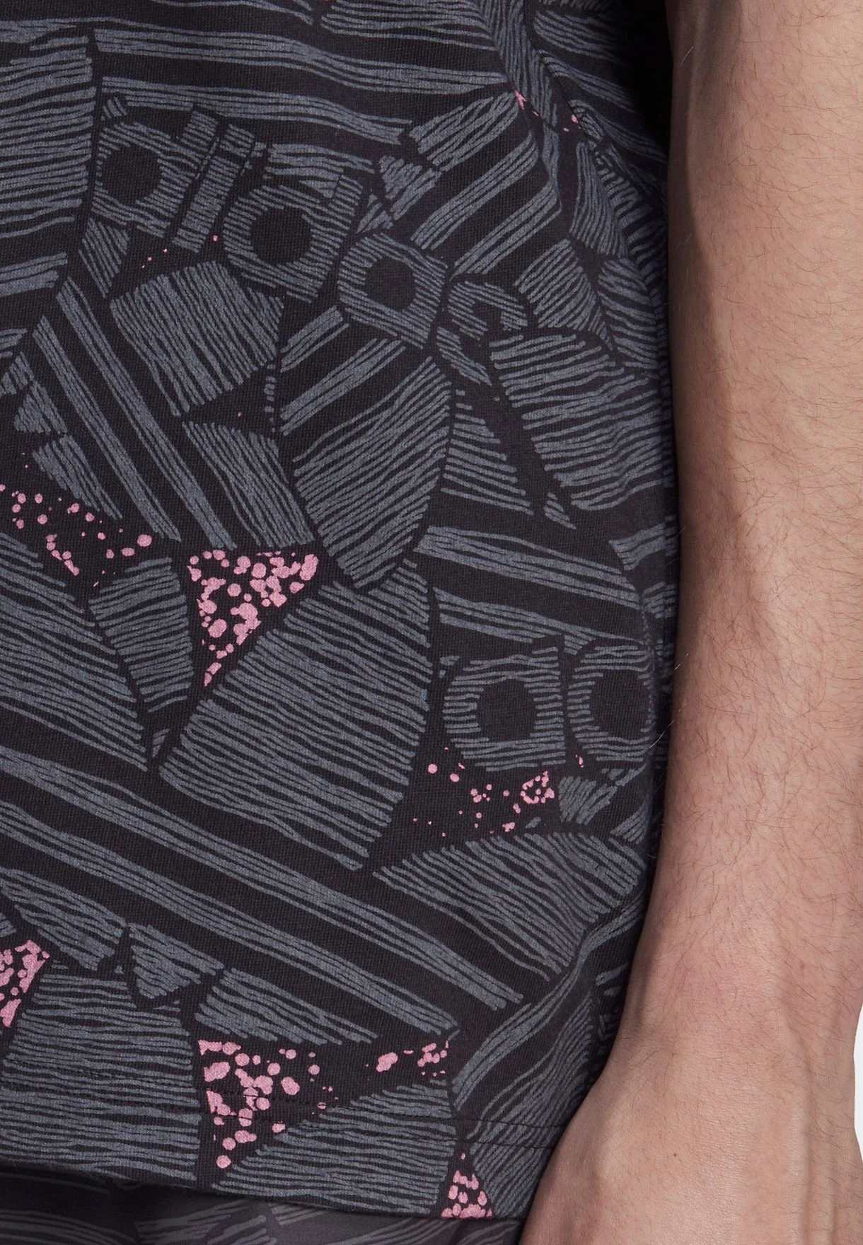 Adidas Originals Trefoil All Over Printed T-Shirt 7 Adidas Originals Trefoil All Over Printed T-Shirt - Image 5