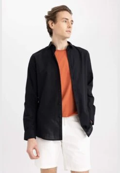 DeFacto Slim Fit Basic Long Sleeve Cotton Shirt -Active Fashion Store 6 zoom desktop 136