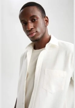 DeFacto Regular Fit Short Sleeve One Side Pocket Shirt -Active Fashion Store 6 zoom desktop 149