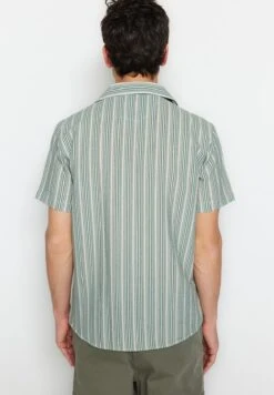 Trendyol Stripe Print Regular Fit Shirt -Active Fashion Store 6 zoom desktop 158