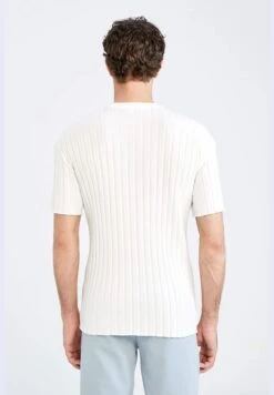 DeFacto Oversized Short Sleeve T-Shirt -Active Fashion Store 6 zoom desktop 229