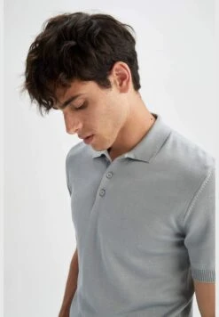 DeFacto Man Slim Fit Polo Neck Short Sleeve Tricot Polo T-Shirt -Active Fashion Store 6 zoom desktop 232