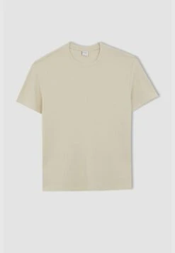 DeFacto Regular Fit Short Sleeve T-Shirt 15 DeFacto Regular Fit Short Sleeve T-Shirt -Active Fashion Store 6 zoom desktop 32