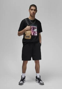 Jordan Jumpman Graphic T-Shirt -Active Fashion Store 6 zoom desktop 64