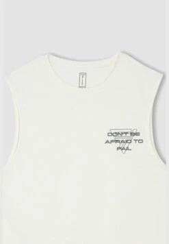 DeFacto Standard Fit Sleeveless Minimal Slogan Print Vest -Active Fashion Store 6 zoom desktop 76