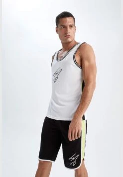 DeFacto Man Fit Shaquille O'Neal Licenced Oversize Fit Vest -Active Fashion Store 6 zoom desktop 82