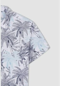 DeFacto Slim Fit Short Sleeve Shirt -Active Fashion Store 7 zoom desktop 136