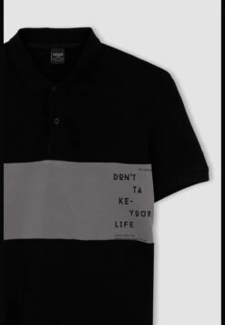 DeFacto Regular Fit Minimal Print T-Shirt -Active Fashion Store 7 zoom desktop 201