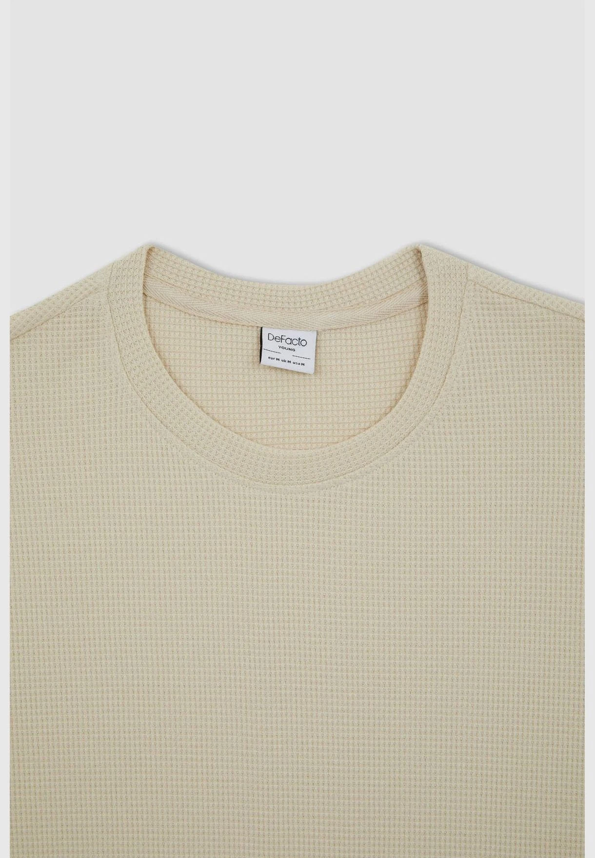 DeFacto Regular Fit Short Sleeve T-Shirt 9 DeFacto Regular Fit Short Sleeve T-Shirt - Image 7