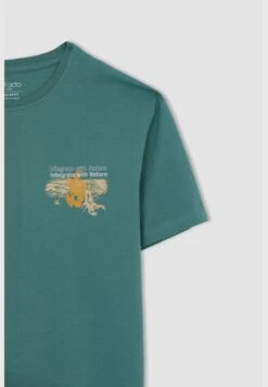 DeFacto Man Regular Fit Crew Neck Short Sleeve T-Shirt -Active Fashion Store 7 zoom desktop 6