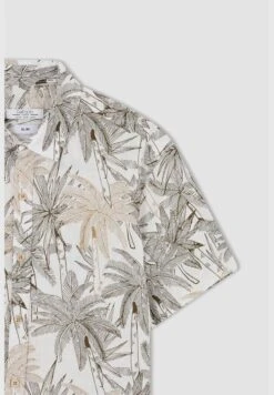 DeFacto Slim Fit Short Sleeve Shirt -Active Fashion Store 7 zoom desktop 98