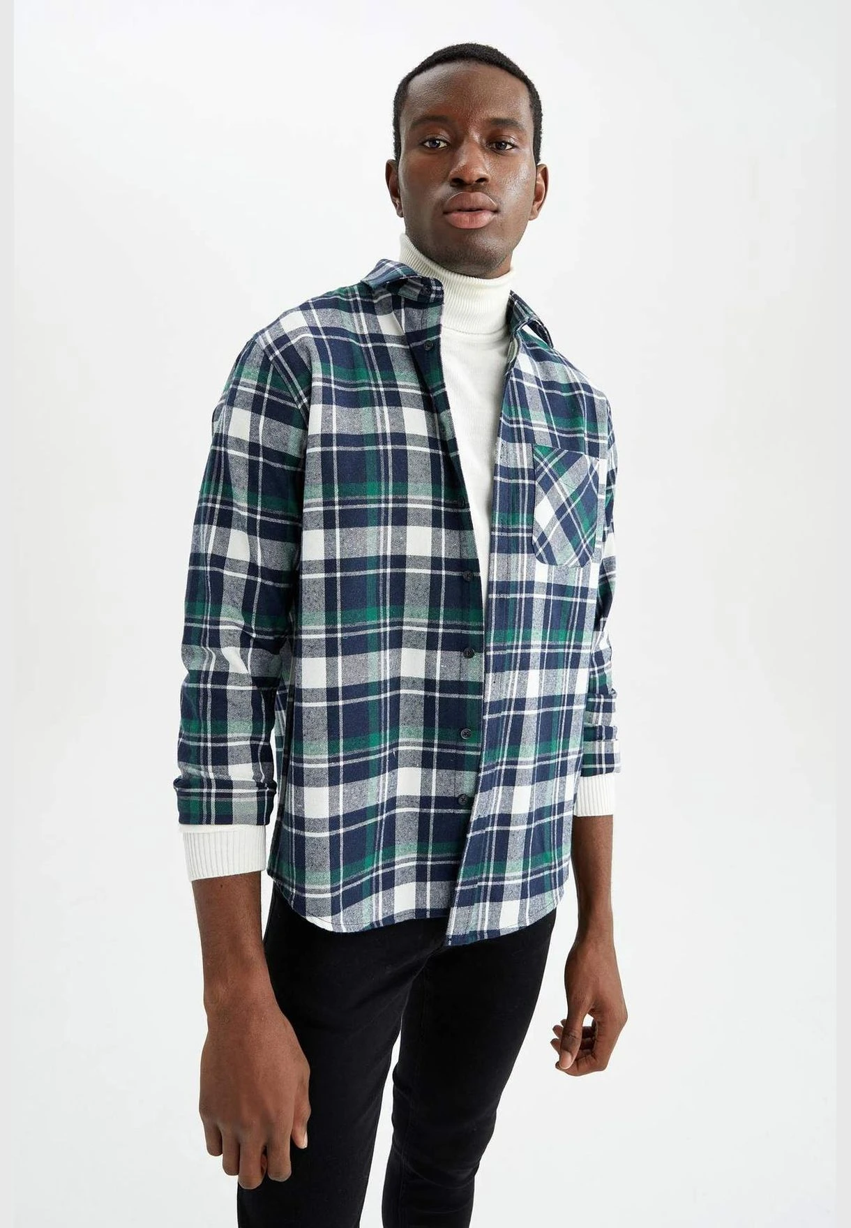 DeFacto Regular Fit Long Sleeve Check Print Knit Shirt 10 DeFacto Regular Fit Long Sleeve Check Print Knit Shirt - Image 8