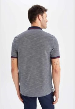 DeFacto Relax Fit Shorts Sleeve Colour Block T-Shirt -Active Fashion Store 8 zoom desktop 161