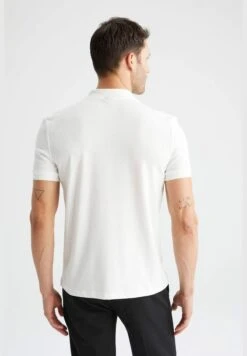 DeFacto Man Resort Neck Short Sleeve Knitted Polo T-Shirt -Active Fashion Store 8 zoom desktop 176