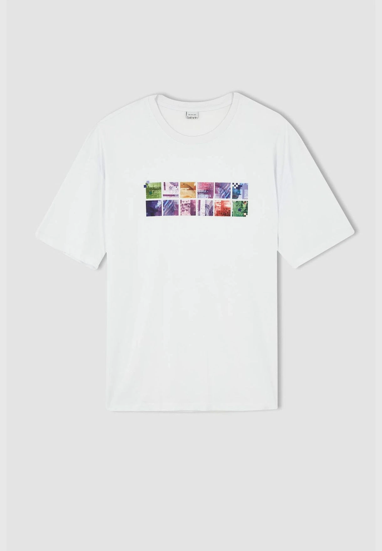 DeFacto Oversize Fit Short Sleeve Minimal Slogan Print T-Shirt 10 DeFacto Oversize Fit Short Sleeve Minimal Slogan Print T-Shirt - Image 8