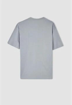 DeFacto Boxy Fit Crew Neck Shorts Sleeve Slogan Print T-Shirt -Active Fashion Store 8 zoom desktop 23